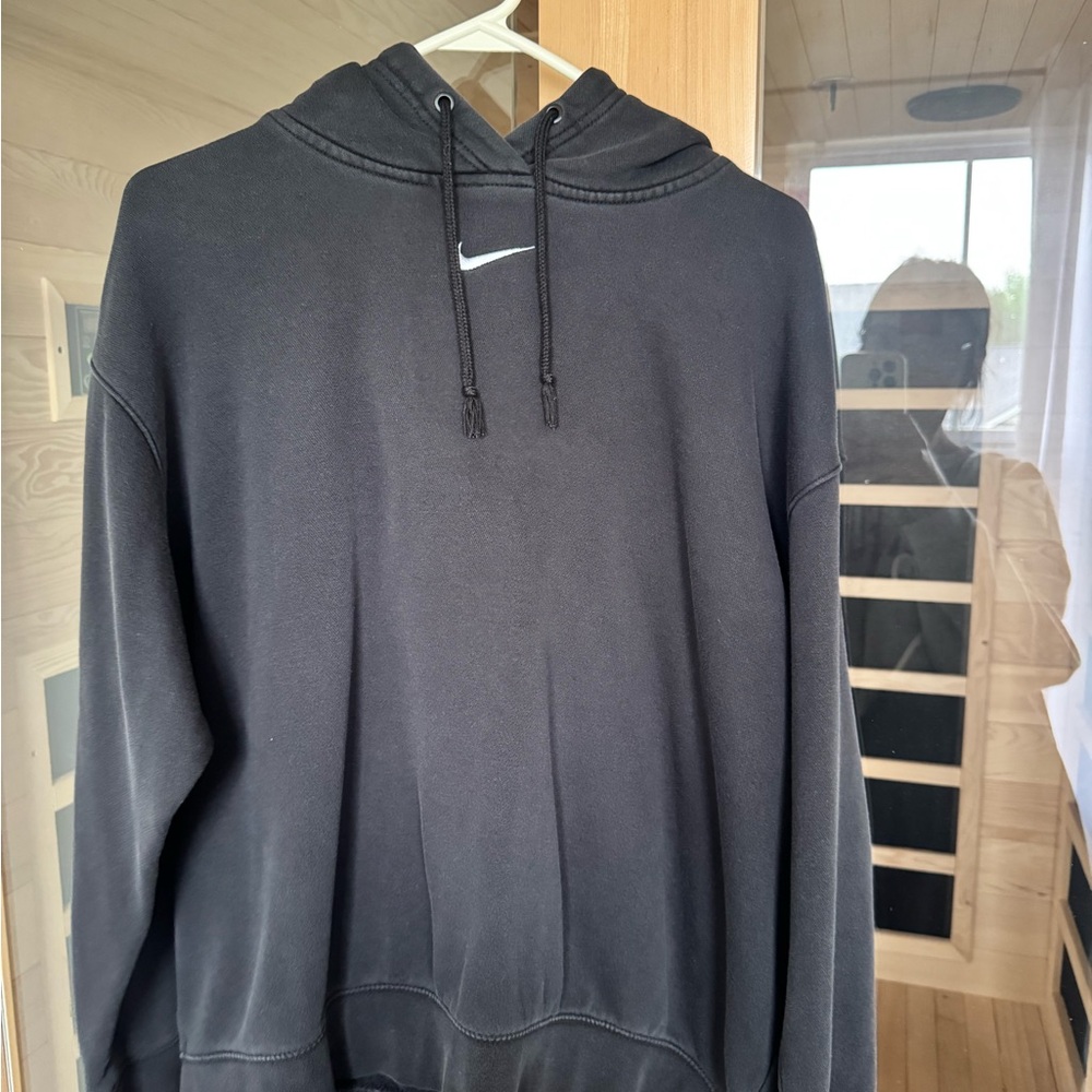 Nike sweatshirt